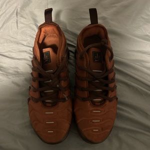 Vapor max plus